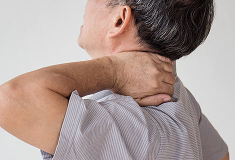 Go to whiplash after an auto accident Patient suffering from whiplash following an auto accident